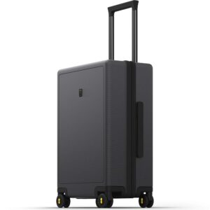 Travel in Style: LEVEL8 20-Inch Carry-On Luggage Review Travel in Style: LEVEL8 20-Inch Carry-On Luggage Review