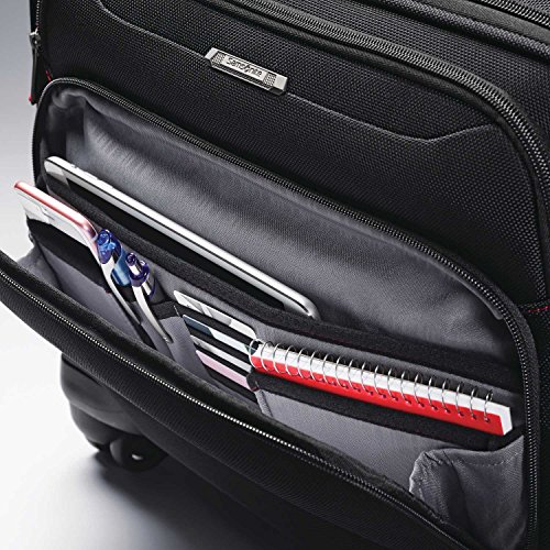Samsonite Xenon 3.0 Spinner Suitcase Review Rugged Design and Smooth Maneuverability